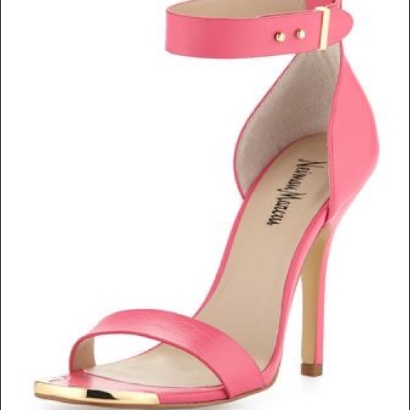 NEIMAN MARCUS Yani Ankle-Strap Sandal || Pink Sz 8 - Picture 4 of 12